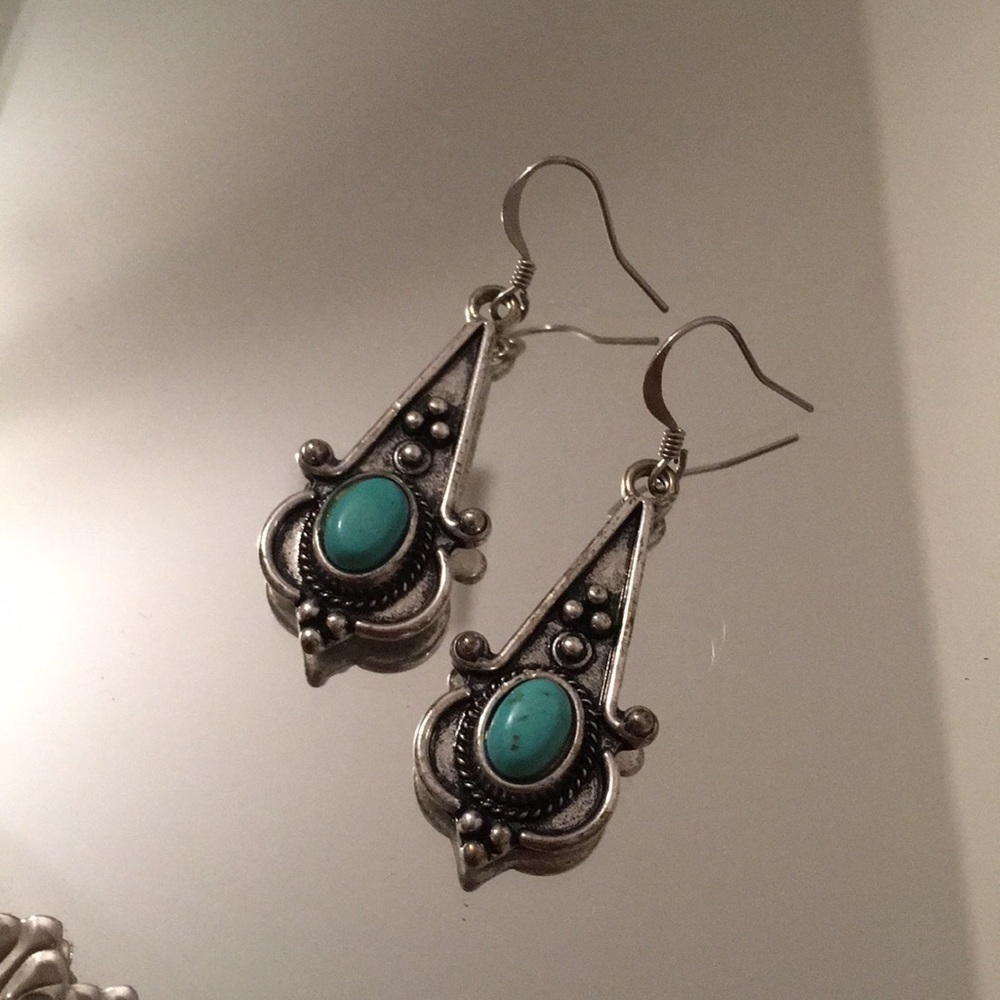 Lucky Brand turquoise drop earrings